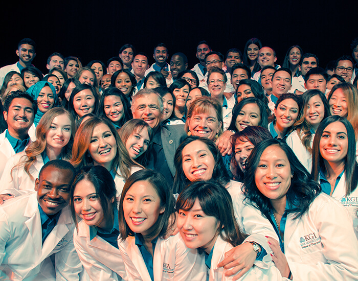 KGI white coat 2015